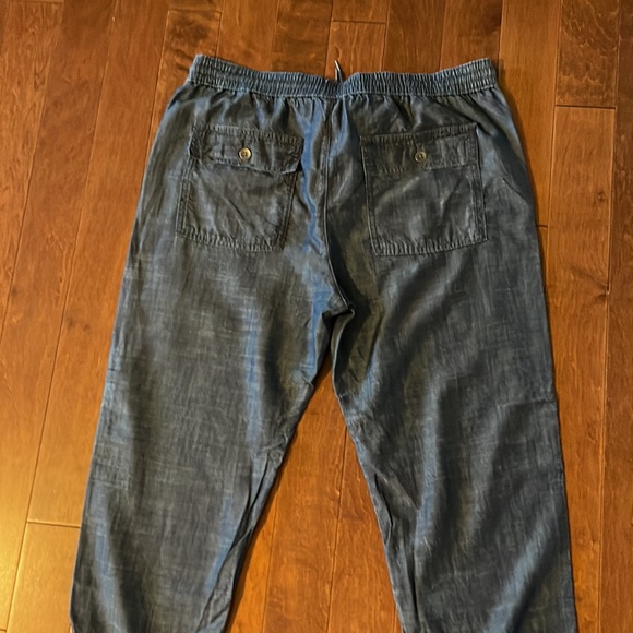GAP size m light weight joggers - Picture 4 of 5